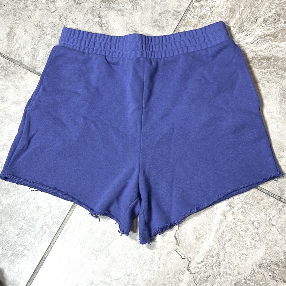 Forever 21 Sweat Shorts. Blue. Size M